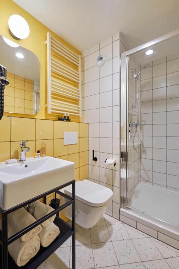 Arche Hotel Wroclaw Airport Esterno foto