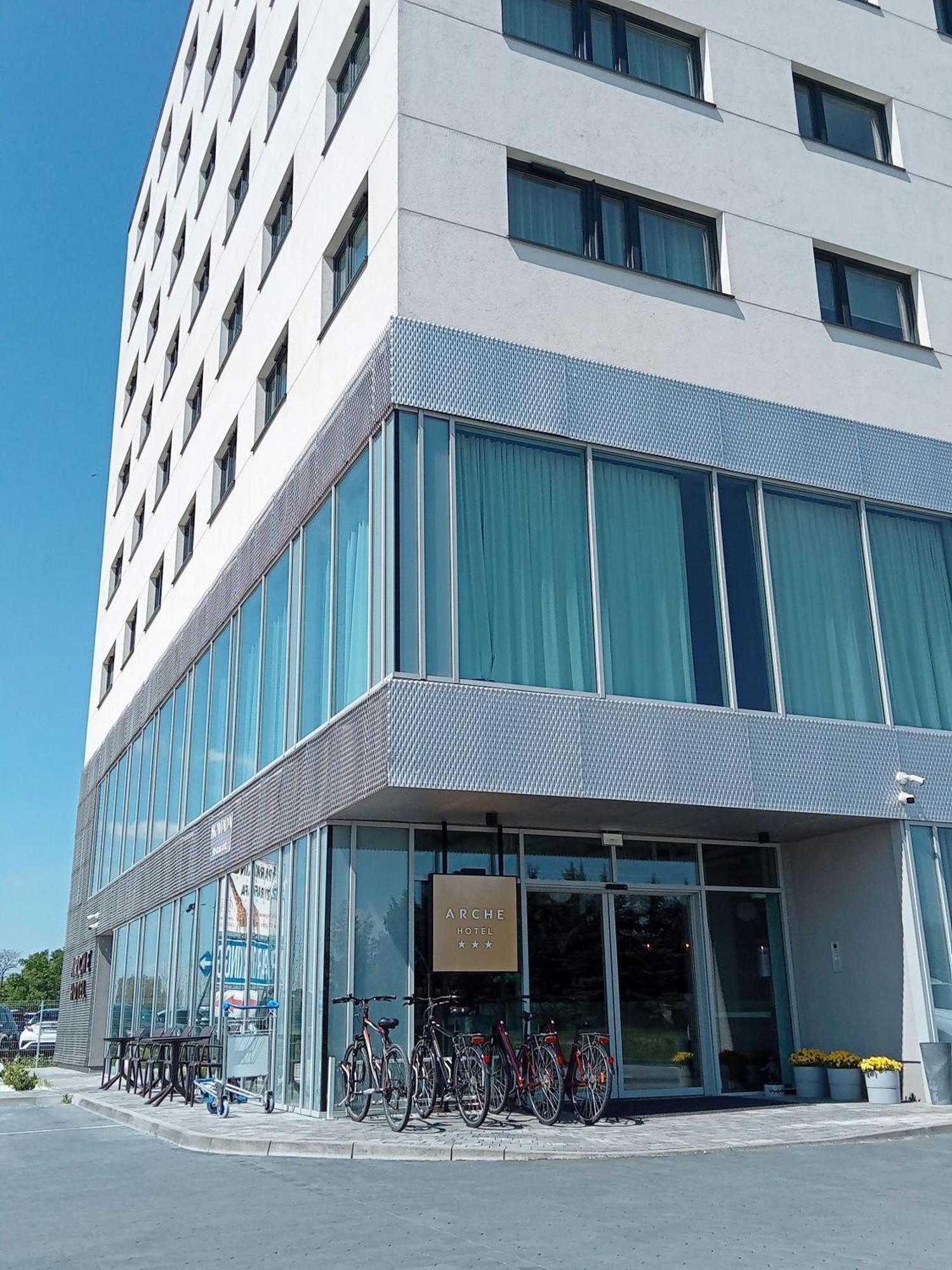 Arche Hotel Wroclaw Airport Esterno foto